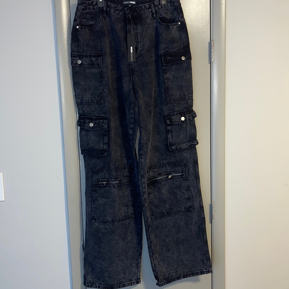 Fashion nova cargo jeans